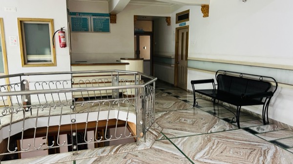 Waiting Area 6